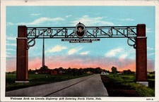 North Platte NE Welcome Arch Buffalo Bill Home Town Lincoln Highway #30 1943 picture