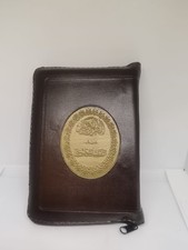 Arabic Pocket Quran with Leather Zip Case - Thematic Tajweed & Tafsir - Travel S picture