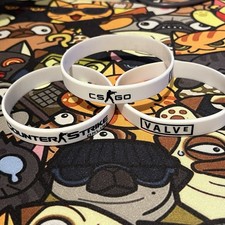 1x Counter Strike Online Perfect World Valve Official Game Promo Wrist Band picture