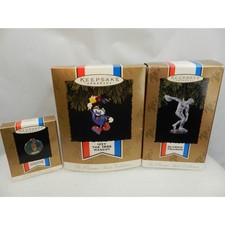 3 Hallmark Keepsake Olympic Theme Ornaments Olympic Triumph Izzy Medallion U46K picture