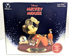 2007 Disney's Mickey Mouse “Mickey’s Nightmare” 1932 Musical Snow Globe w/ Box picture