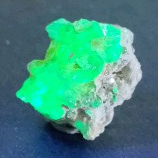 High-Grade Mexican Hyalite Opal Specimen – 2g+ Raw UV Reactive Crystal picture