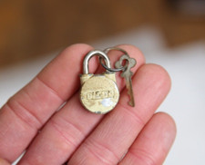 Vintage Bison Padlock w/key small antique lock gumball machine display case bank picture