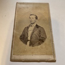 ANTIQUE CDV CIVIL WAR  1864 STAMP , LOWVILLE, N Y GENTLEMAN PHOTO BY VAN  AKEN picture