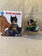 McFarlane Toys QmX Q Fig Batman: The Animated Series - Robin BTAS picture