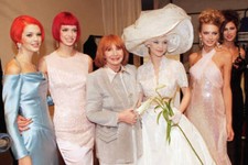 Fashion Designer Rose Torrente Mett C) Pose With Models During The- Old Photo picture