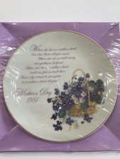 Mothers Day China Plate 1981 American Greetings Signed Anne Marie Trechslin New picture