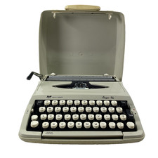 VTG Smith-Corona Cougar XL Light Weight Portable Manual Typewriter England picture