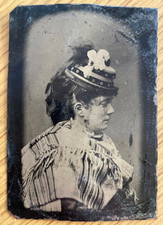 1870s TINTYPE PHOTOGRAPH antique metal bon-ton photo WOMAN PORKPIE HAT and SHAWL picture