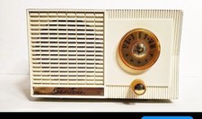 1952 Kres-Tone 462 Atomic AM Tube Radio Vintage White picture