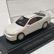 EBBRO 1/43 Honda Integra TypeR picture
