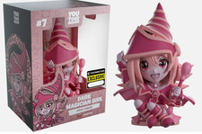 Yootooz Yu-Gi-Oh Sakura Dark Magician Girl Pink EE Exclusive Vinyl Figure /500 picture