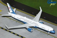 Gemini Jets 1:200 U.S. Air Force Boeing C-32A 757-200 99-0004 Andrews G2AFO1280 picture