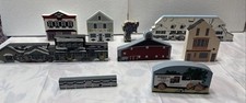 9 Cat's Meow Wooden Shelf Sitters Hershey Maine NJ Vermont (G4) picture