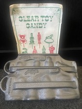 John Wright Cast Iron Holiday Candy Molds 2 Pairs Unused circa 1993 picture