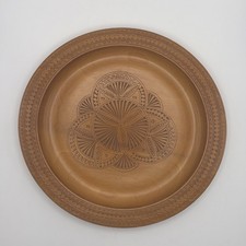 Vintage Hand Carved Wood Decorative Plate Chip Carving Treenware European Art picture