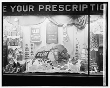 Photo:Jas L Owens Sons Window Display KLIN Powdered Milk Cows 1930s picture