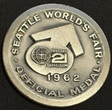 RARE 1962 SEATTLE WORLDS FAIR OFFICIAL .999 SILVER OZ MEDAL COMMERCE INDUSTRY picture