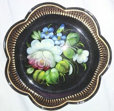 Signed Zhostovo Hand-Painted Folk Art Metal Tray 7