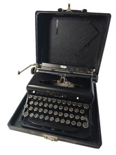 Royal  1930 Portable Typewriter Black Matte w/ Case - BROKEN LATCH / LOCK picture