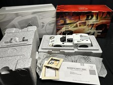Exoto 1:18 1967 Chaparral 2F #15 White Color picture