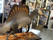 RAMSES Studio Spinosaurus Mesozoic Life Series 1/35 Dinosaur Statue Collection picture