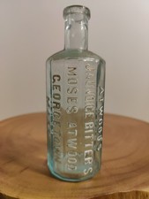 1890s Atwoods Jaundice Bitters, Moses Atwood Georgetown,Mass H-6 1/8.Dia-2 1/4in picture