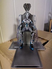 Mezco Silent Screamers 2000 Metropolis Maria Diorama - Used picture